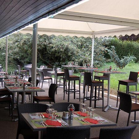 Logis Hotel Lons-Le-Saunier - Restaurant Le Grill Ristorante foto