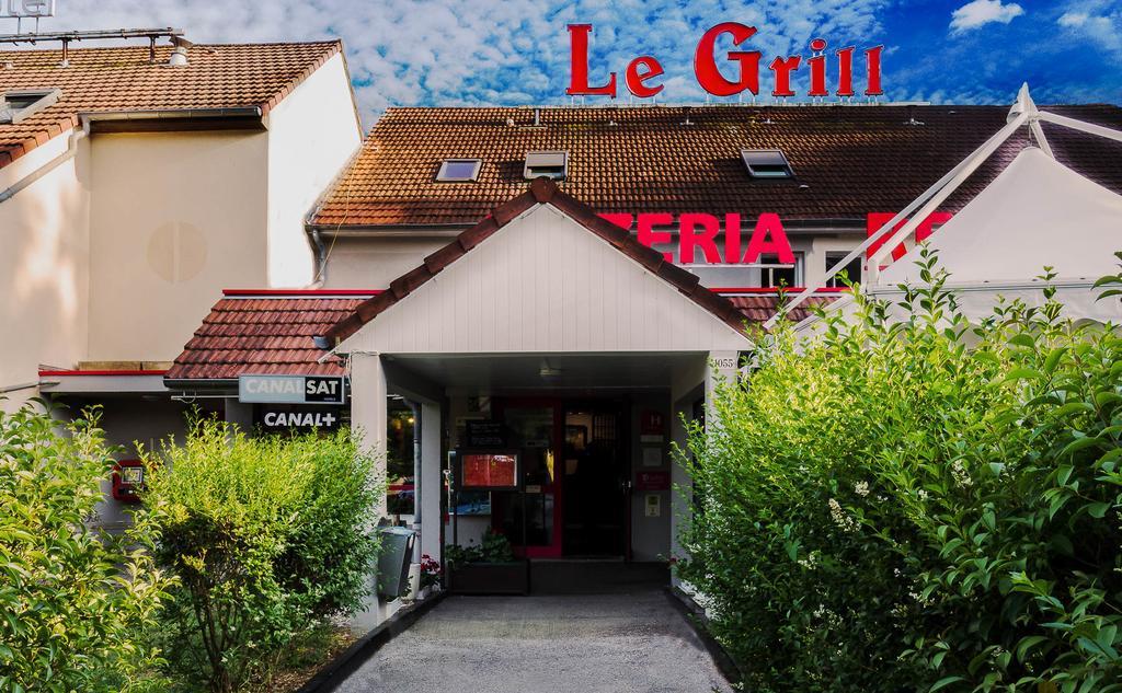 Logis Hotel Lons-Le-Saunier - Restaurant Le Grill Esterno foto